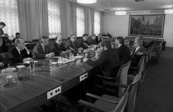 Delegation of US Congressmen visits USSR