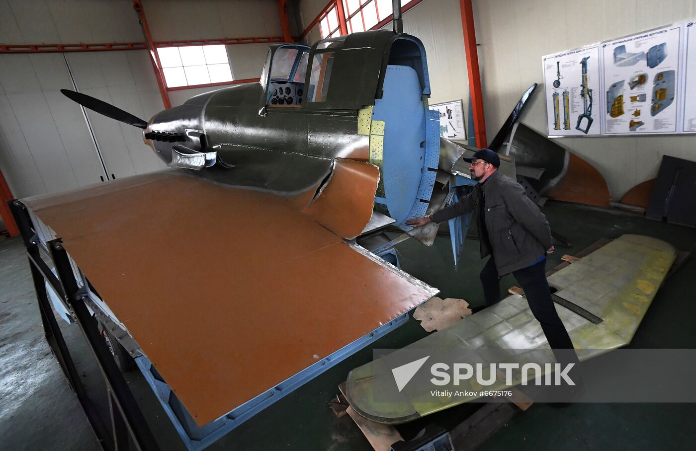Avialift Vladivostok Co. restores aircraft