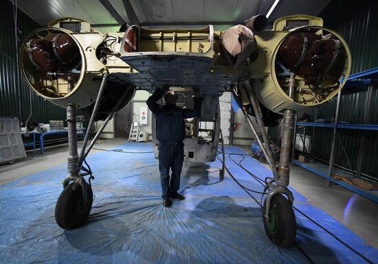 Avialift Vladivostok Co. restores aircraft