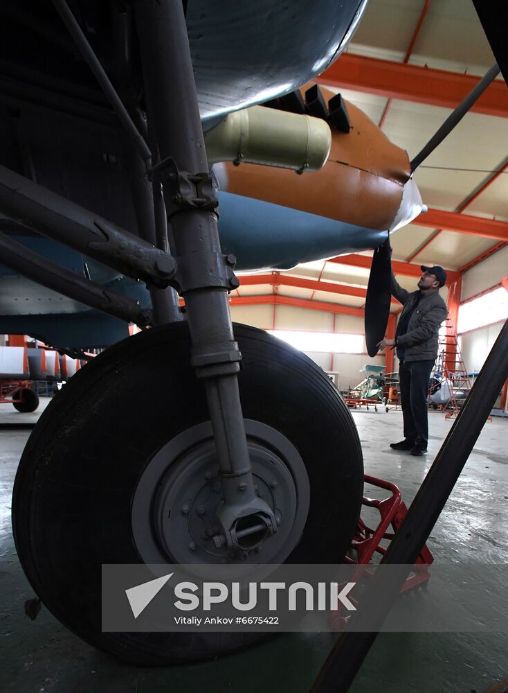 Avialift Vladivostok Co. restores aircraft