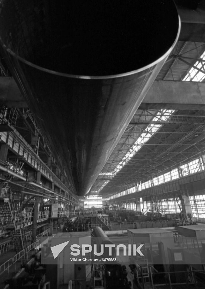 Khartsyzsk pipe mill