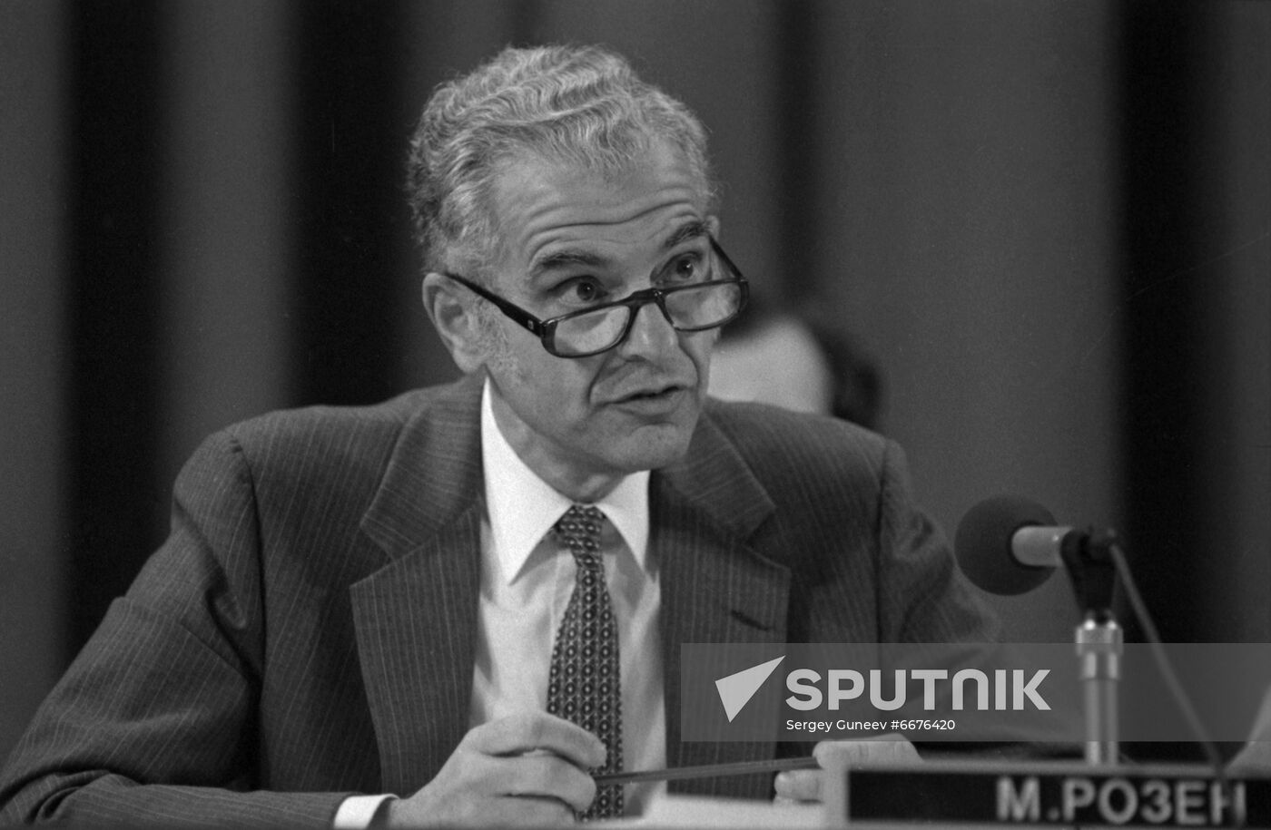 IAEA heads visit USSR