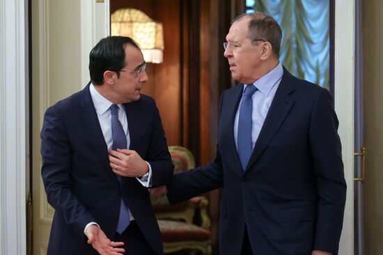 Russia Cyprus