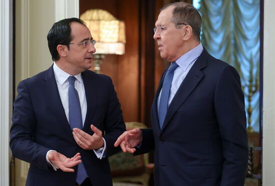 Russia Cyprus