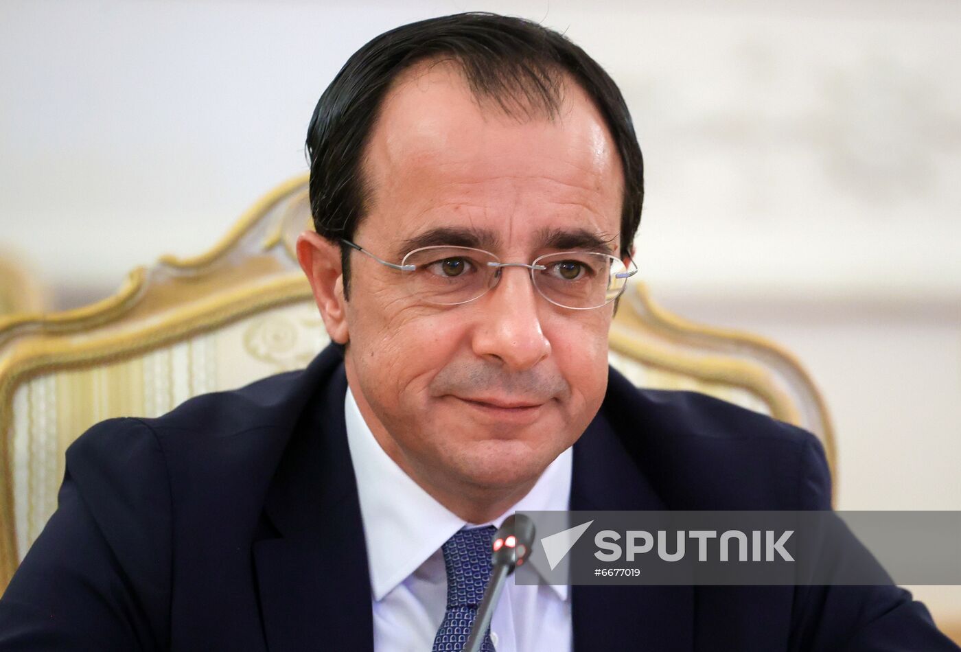 Russia Cyprus