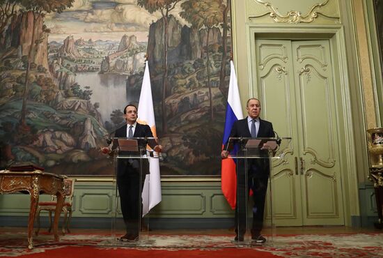 Russia Cyprus