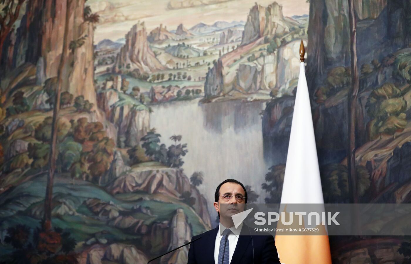 Russia Cyprus