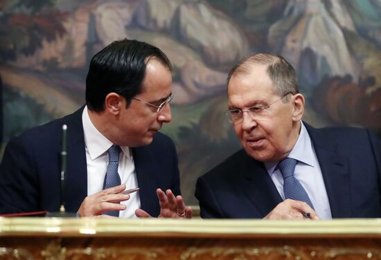 Russia Cyprus