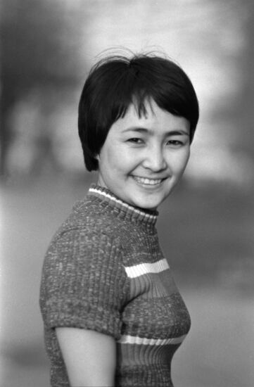 Elder Gafur Sarmuzin's nine daughters