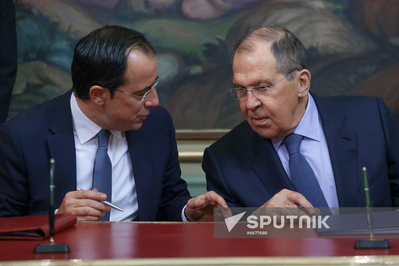 Russia Cyprus