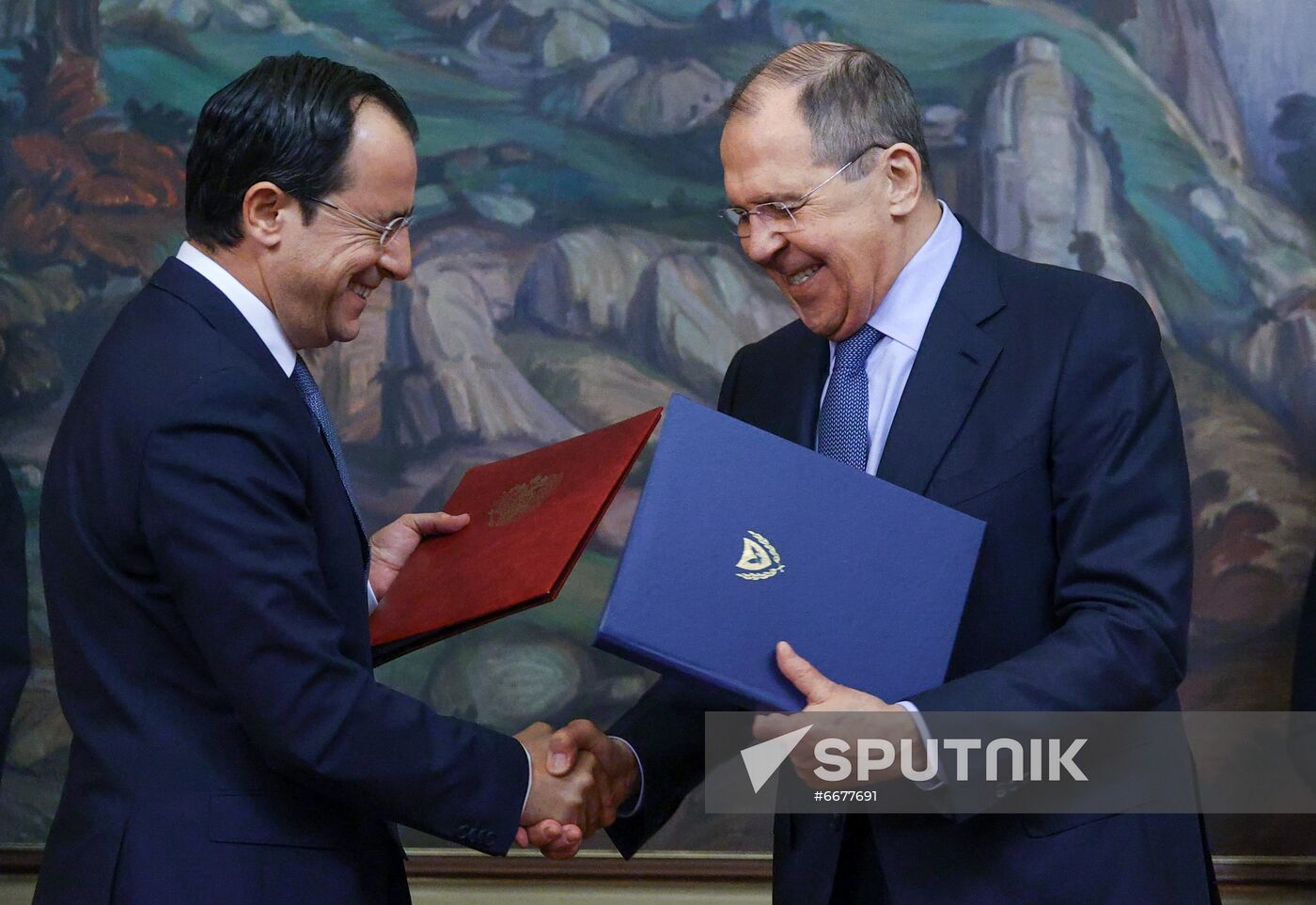 Russia Cyprus