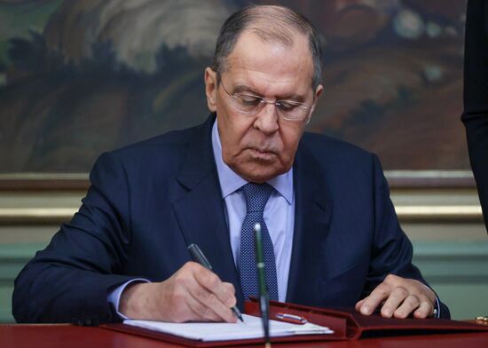 Russia Cyprus
