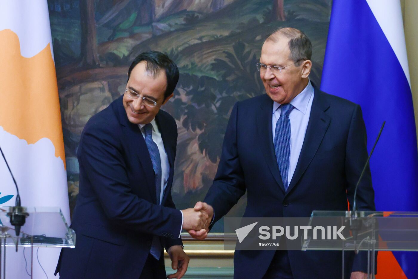 Russia Cyprus