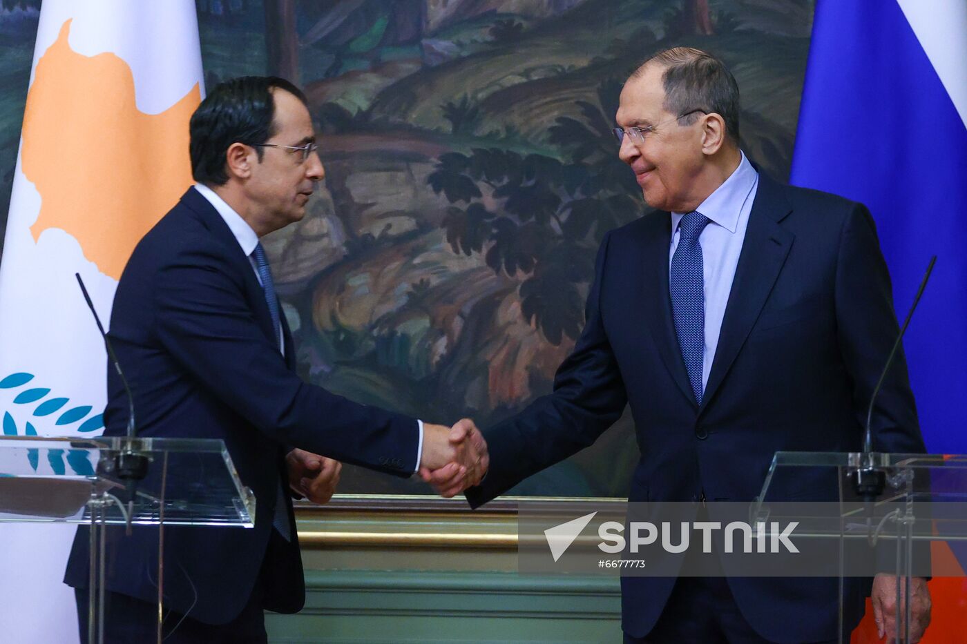 Russia Cyprus