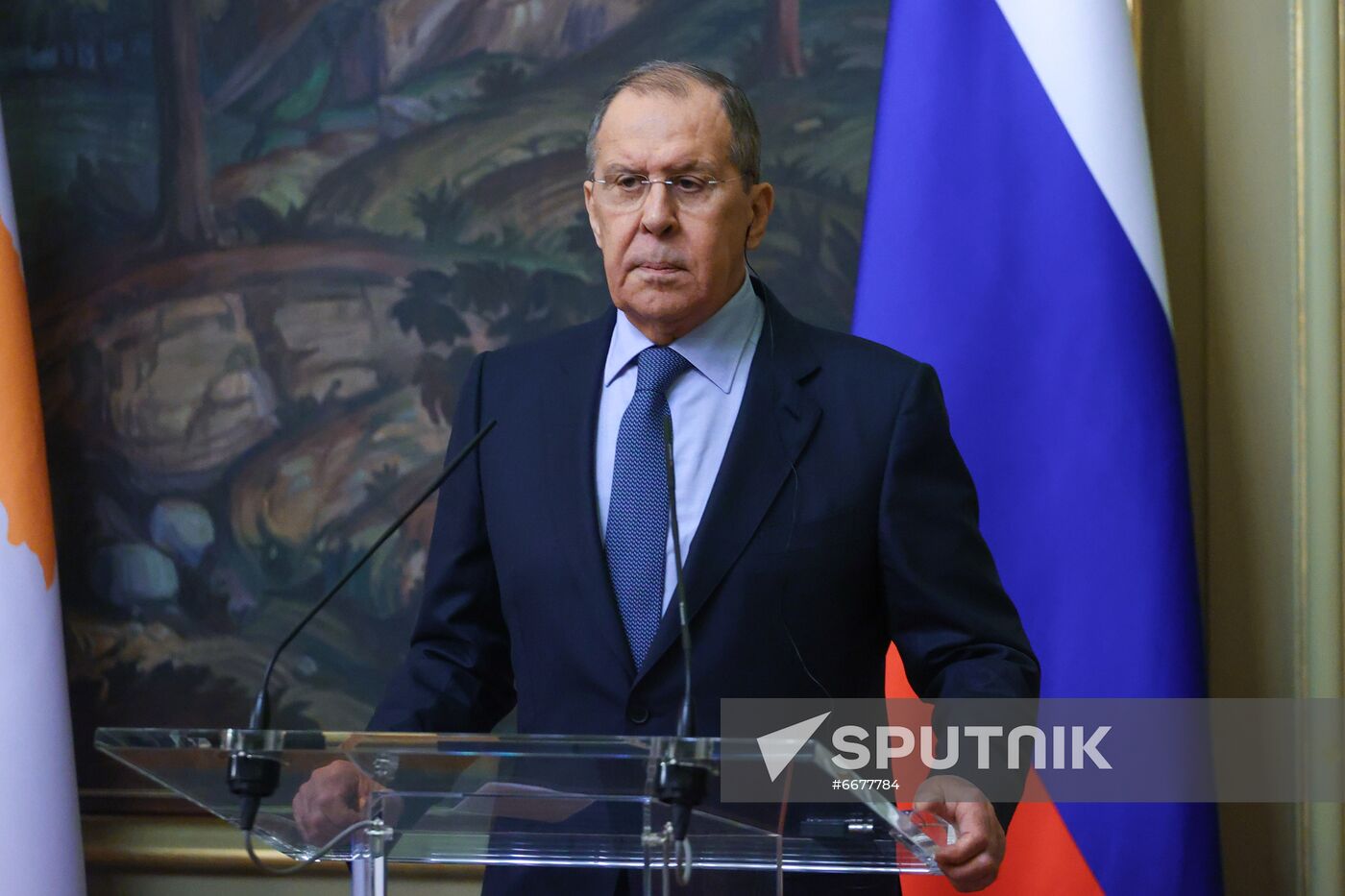 Russia Cyprus