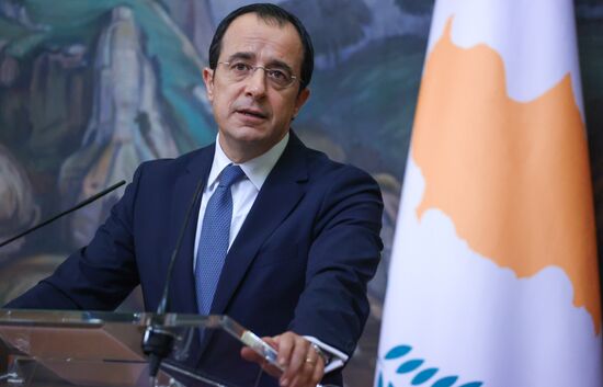 Russia Cyprus