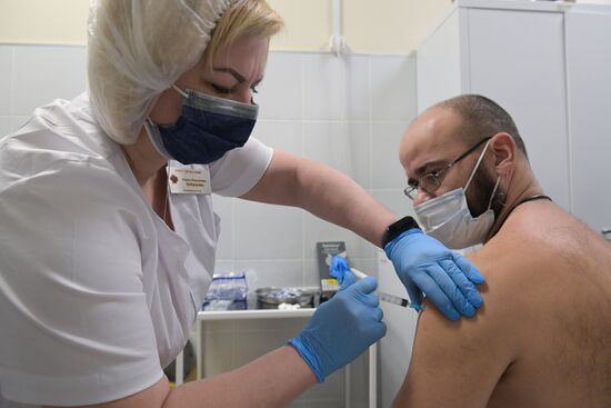 Russia Coronavirus Vaccination