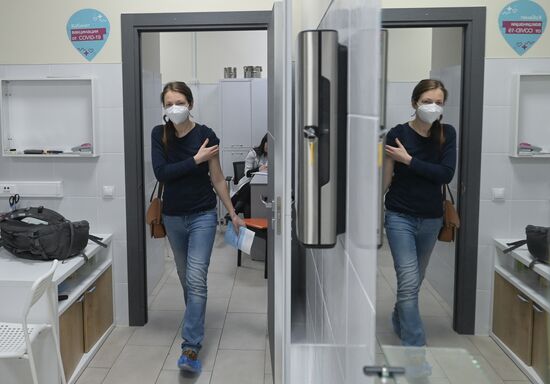 Russia Coronavirus Vaccination