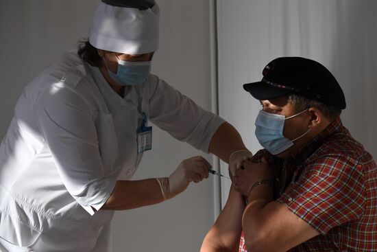 Russia Coronavirus Vaccination