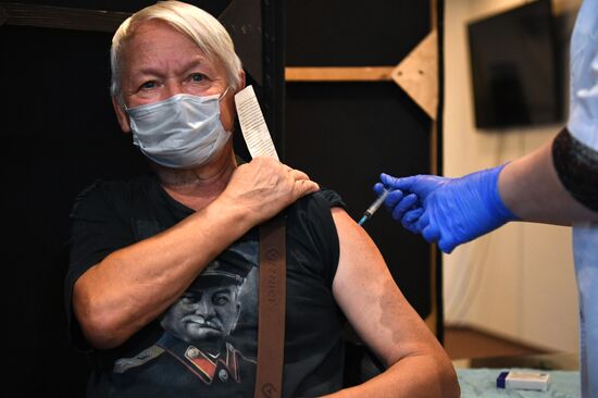 Russia Coronavirus Vaccination