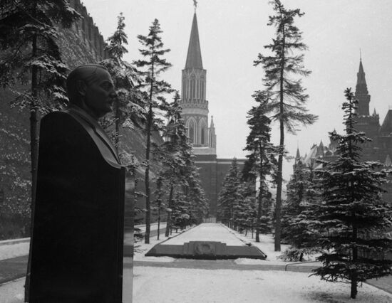 Monument to Andrei Zhdanov