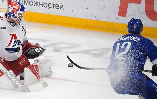 Russia Ice Hockey Kontinental League Dynamo - Lokomotiv