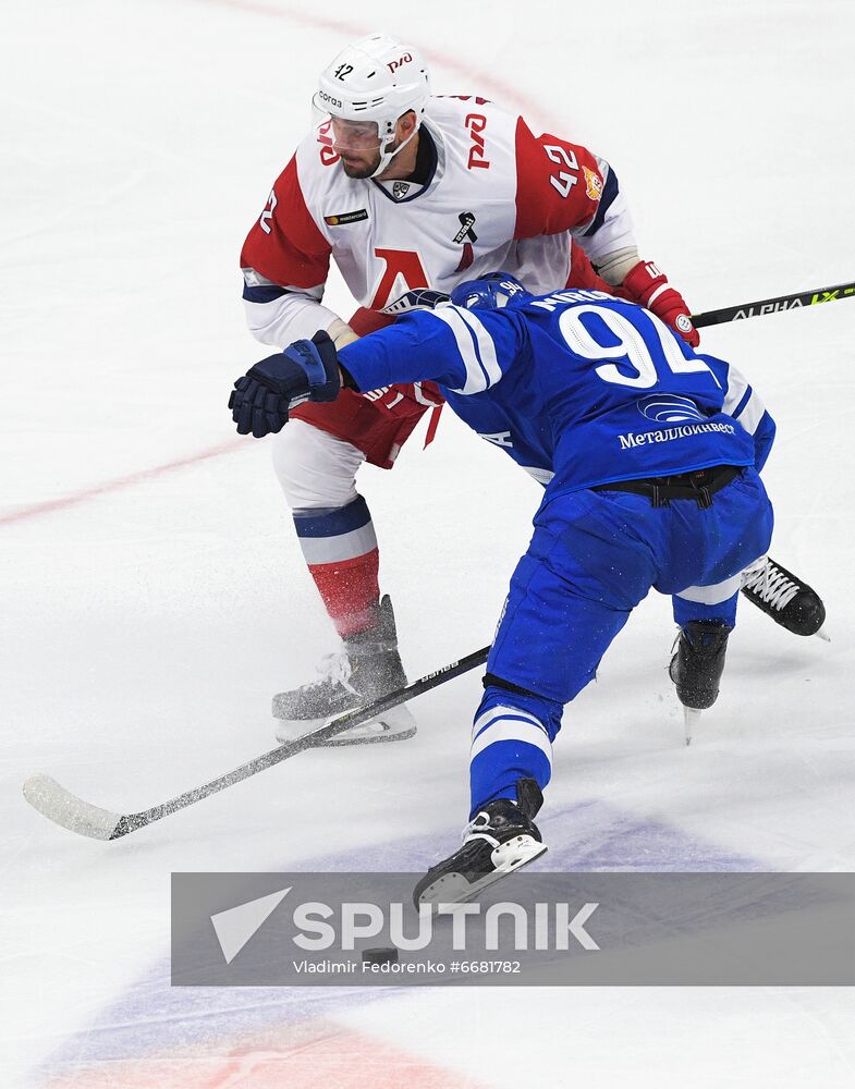 Russia Ice Hockey Kontinental League Dynamo - Lokomotiv