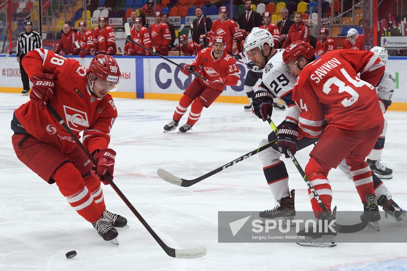 Russia Ice Hockey Kontinental League Spartak - Torpedo