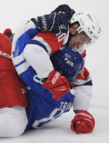 Russia Ice Hockey Kontinental League Dynamo - Lokomotiv