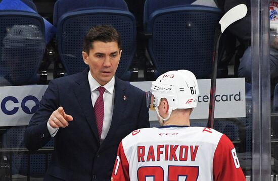 Russia Ice Hockey Kontinental League Dynamo - Lokomotiv