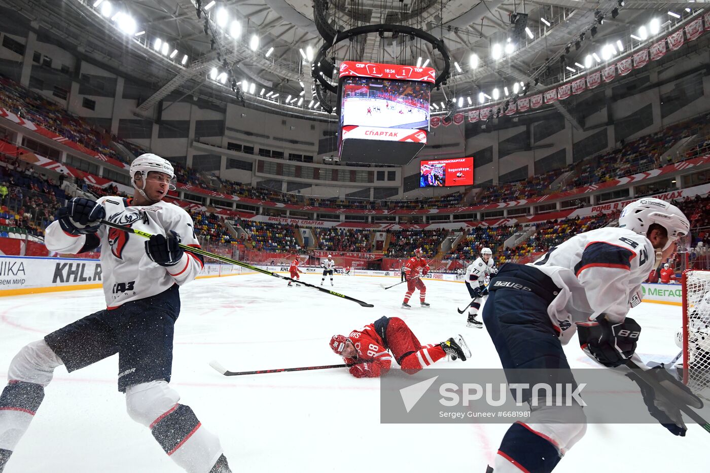 Russia Ice Hockey Kontinental League Spartak - Torpedo