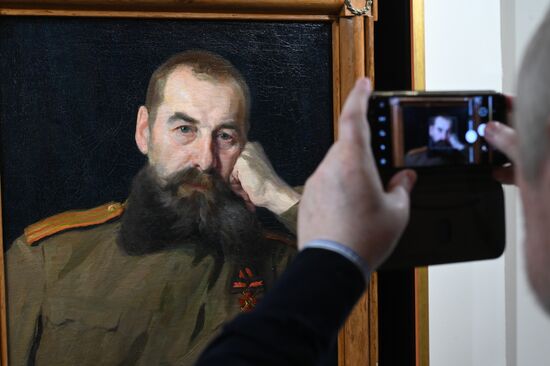 Russia Art Auction Sales Exhibition
