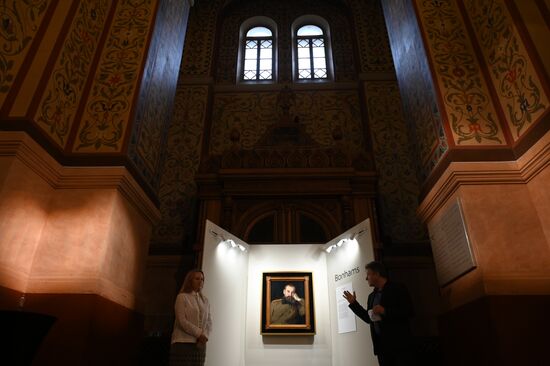 Russia Art Auction Sales Exhibition