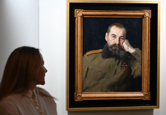 Russia Art Auction Sales Exhibition