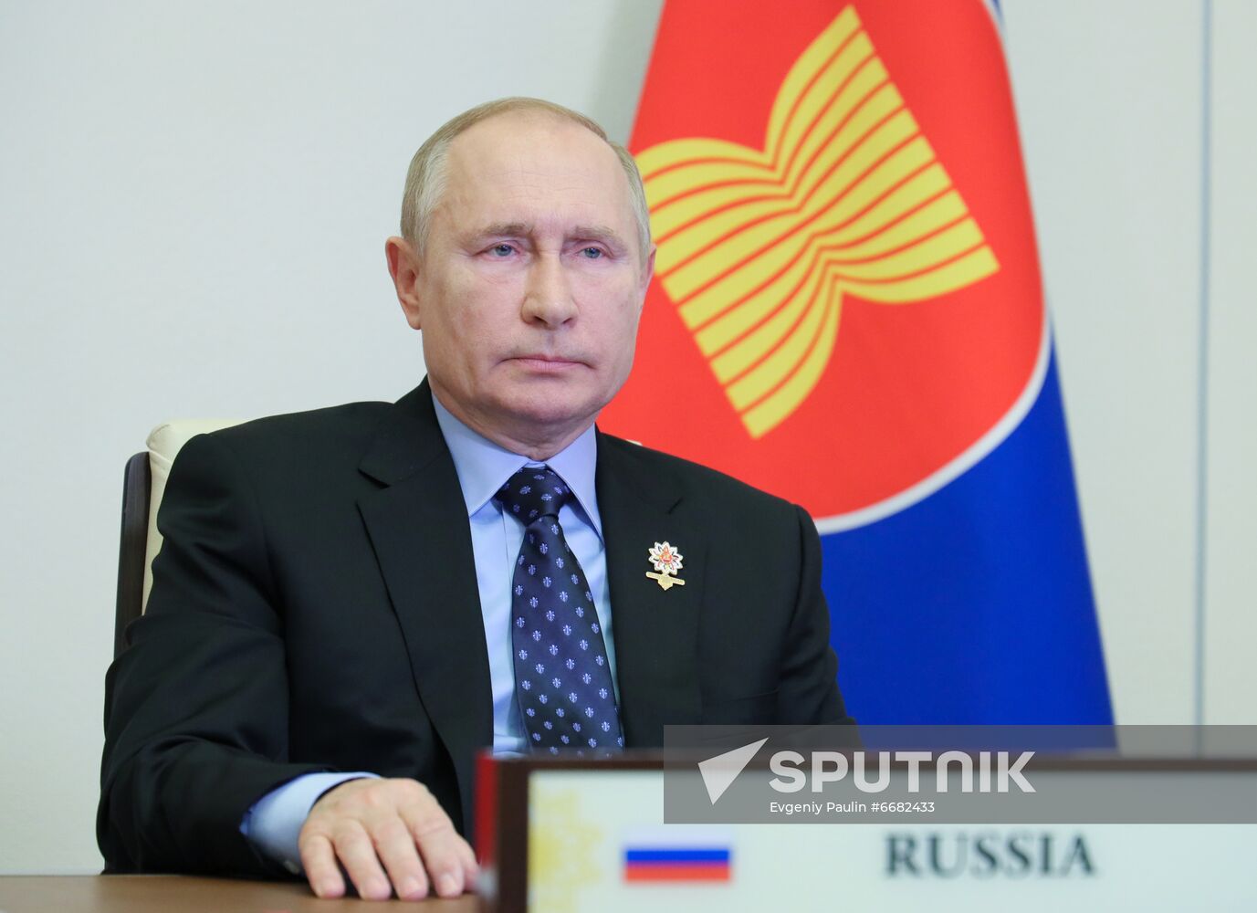 Russia Putin East Asia Summit