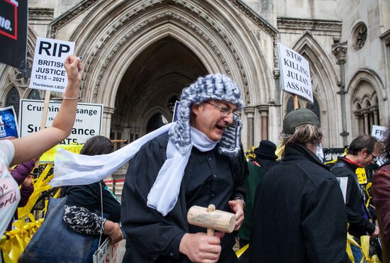 Britain US Assange Extradition Court Appeal