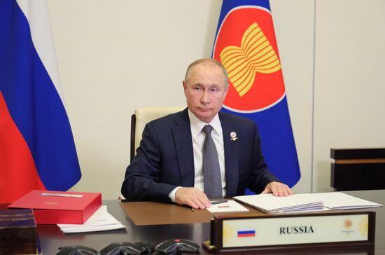 Russia Putin ASEAN Summit