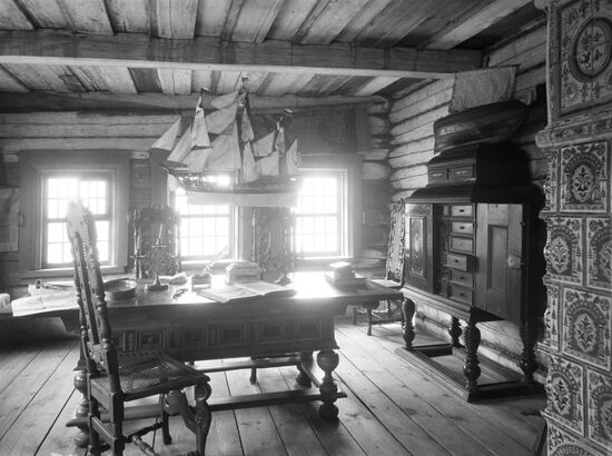Peter the Great's house in Kolomenskoye Museum Estate