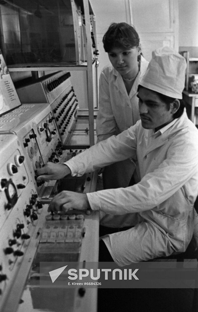 Peruvian students of Kharkov State Medical Institute