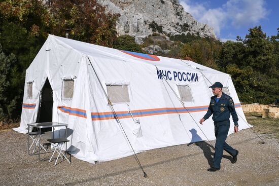 Russia Crimea  Coronavirus Restrictions