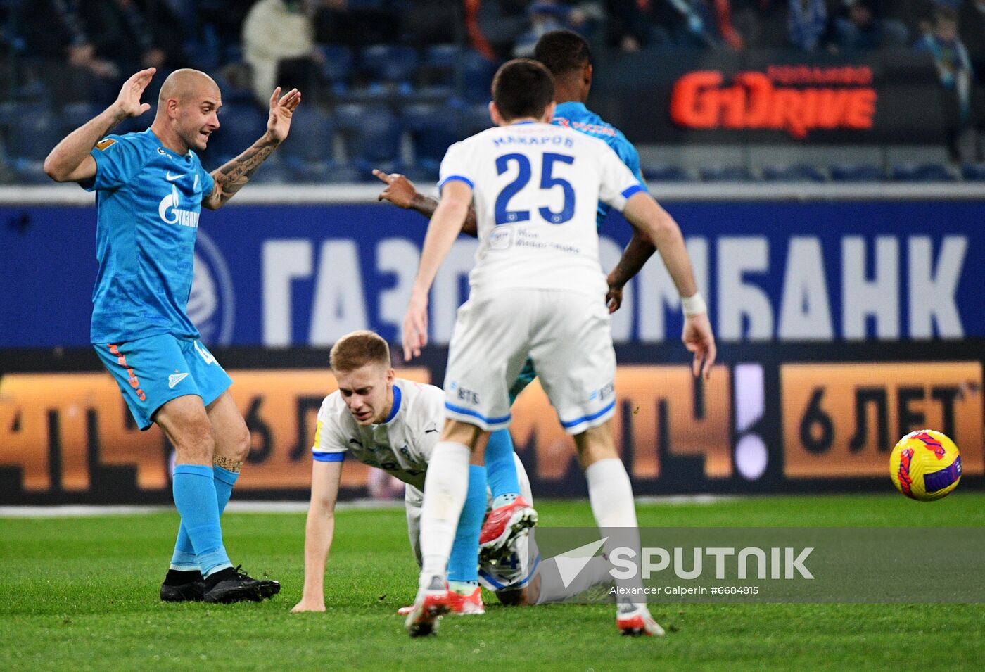 Russia Soccer Premier-League Zenit - Dynamo