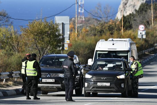 Russia Crimea  Coronavirus Restrictions