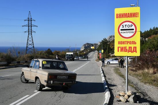 Russia Crimea  Coronavirus Restrictions