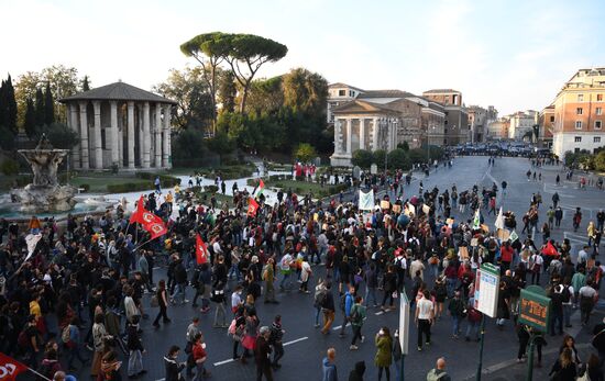 Italy G20 Summit Protest