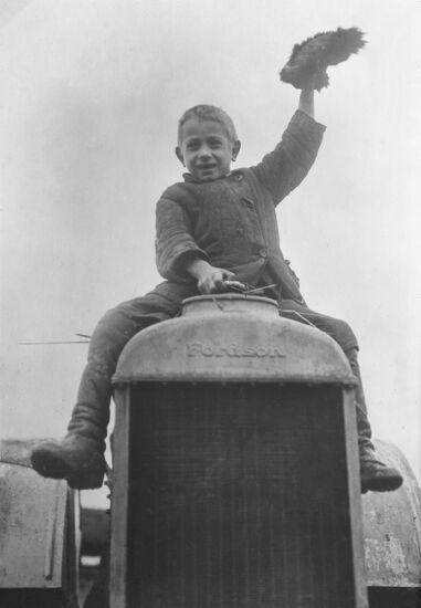Fordzone wheeled tractor