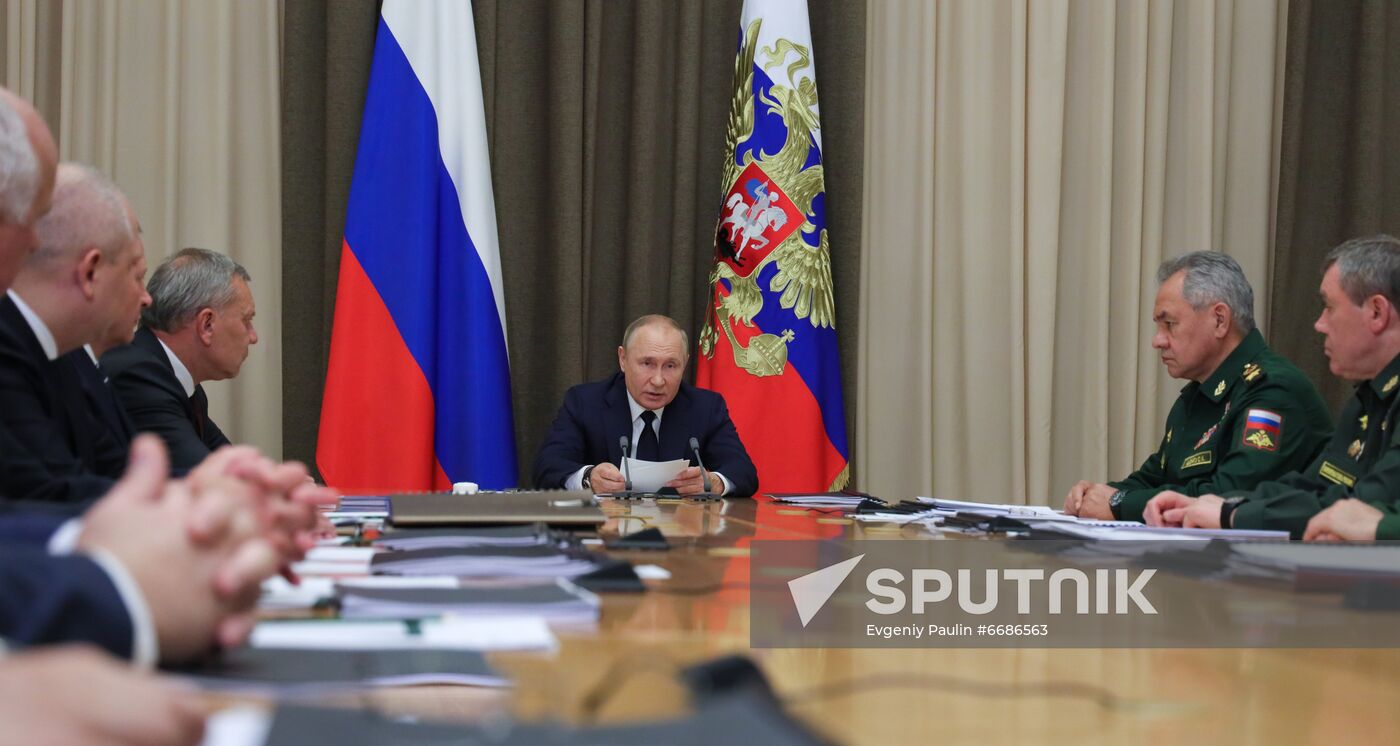 Russia Putin Defence