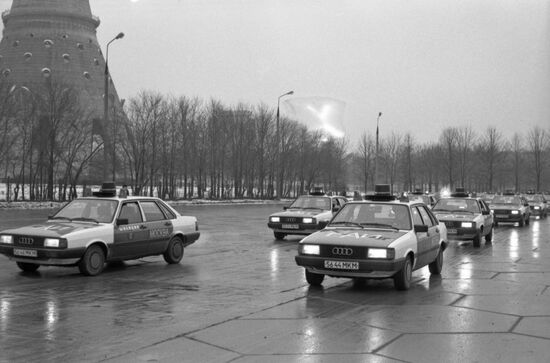 Audi-80 in the service of Russian traffic police