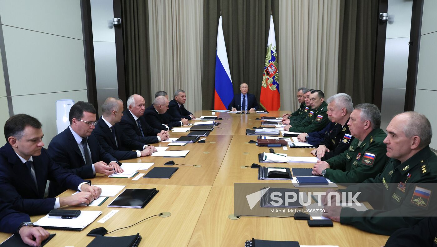 Russia Putin Defence