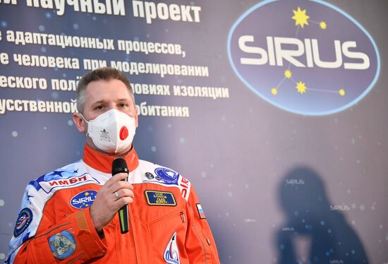 Russia Space Moon Simulated Mission