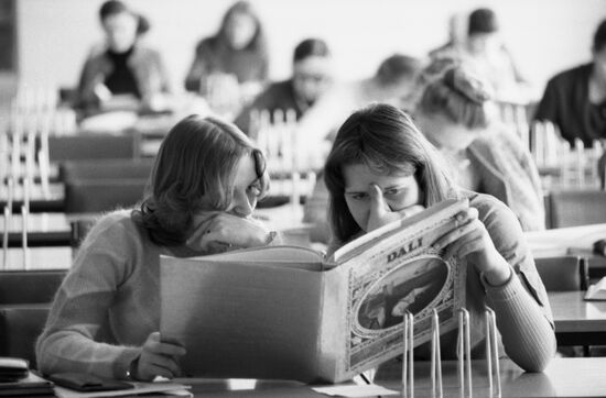 Library for Foreign Literature in Moscow